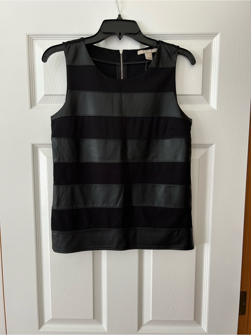 Banana Republic Black Faux Leather Stripe Sleeveless Top XS